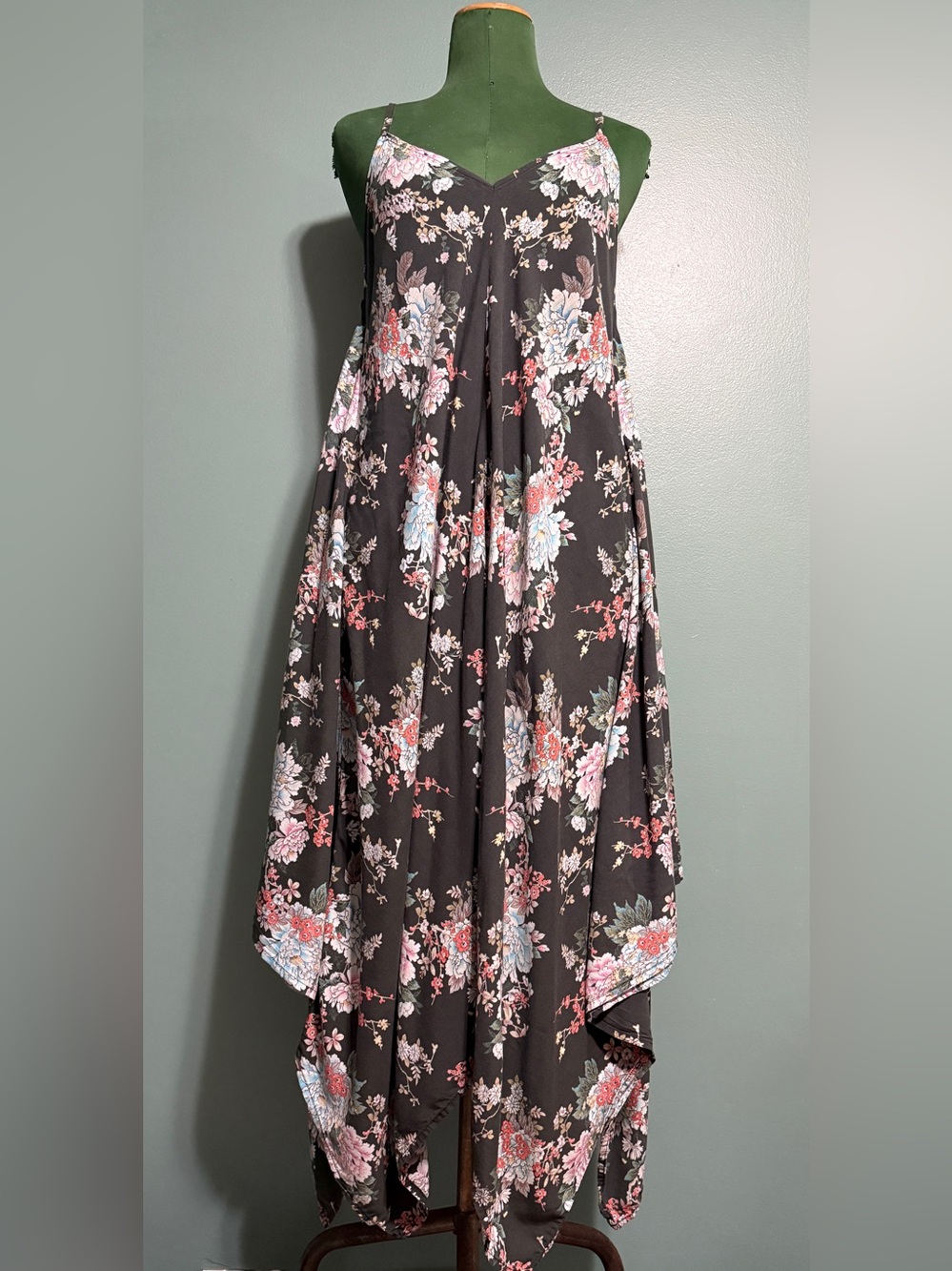Anthropologie Mahila floral on charcoal handkerchief dress
